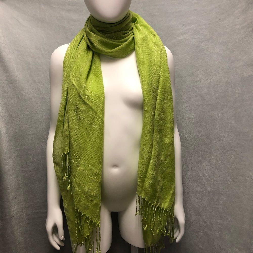 Green scarf